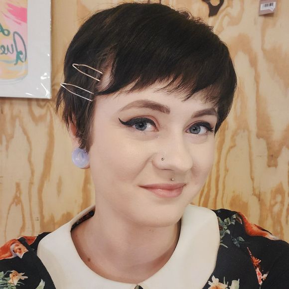 Meet your Posher, Darcy - Picture 1 of 1